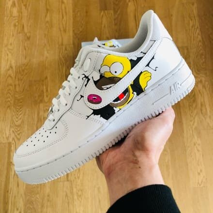 tritt-kunst custom sneakers custom nike air force homer Simpson