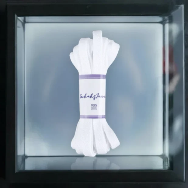 flache schnürsenkel weiss